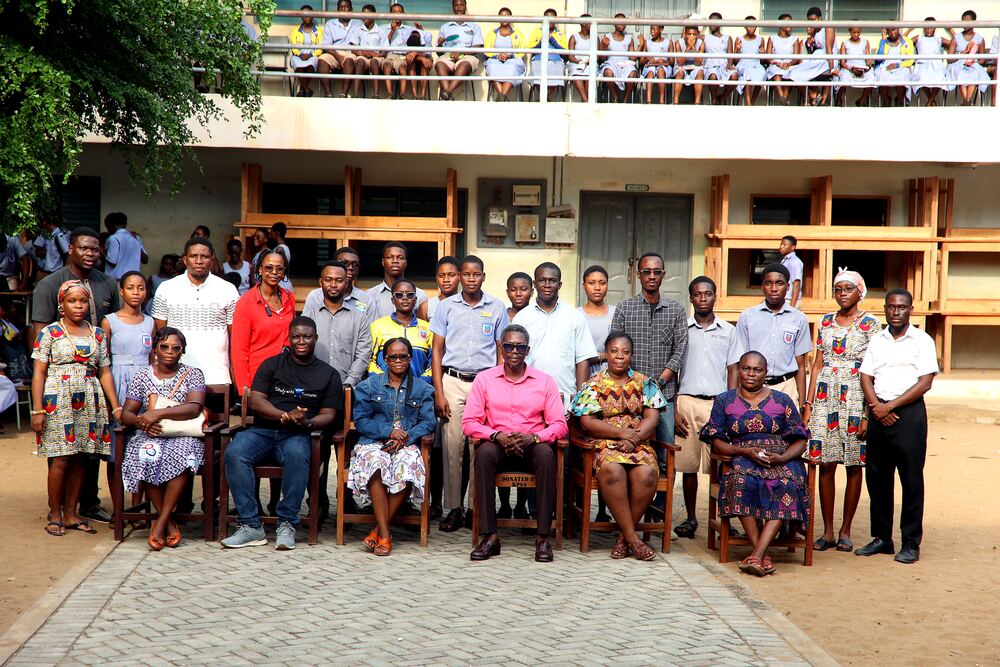 Y2L team with KETASCO staff and students